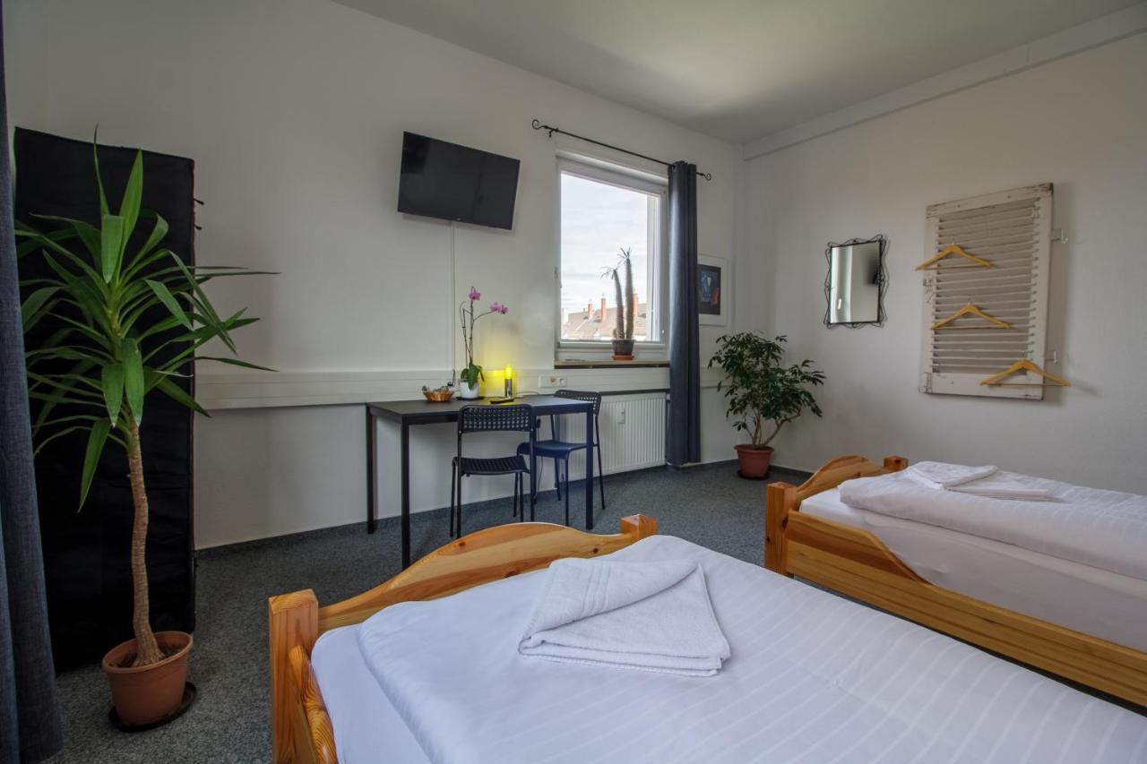 Room 1 / Room 2 Karlsruhe Zewnętrze zdjęcie